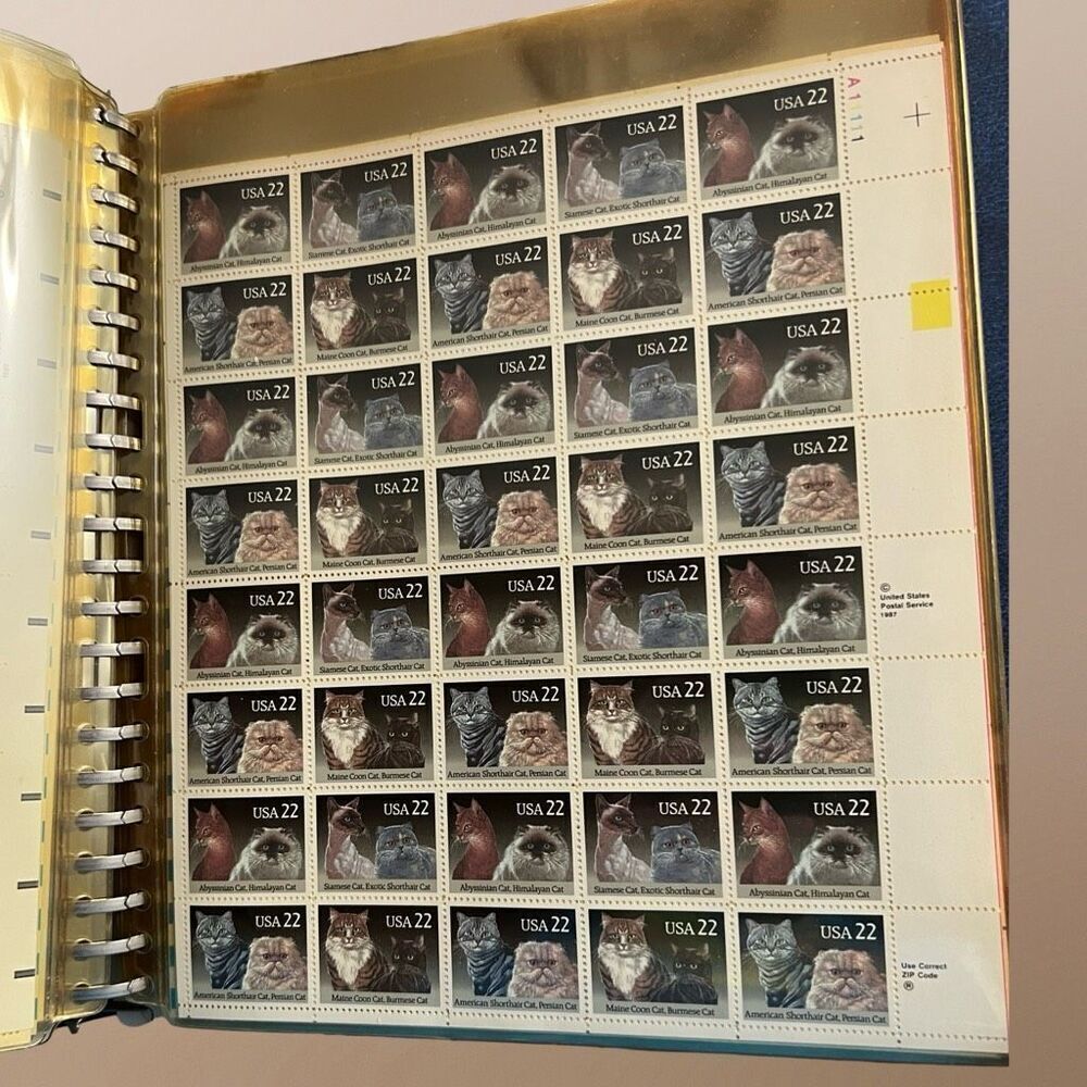 Vintage MNH Scott Cats MNH 22 Cent Sheet of Stamps Scott #2375